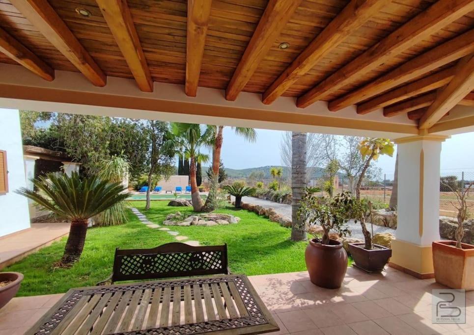 Casa Bet Con Piscina Y Jardin. Hébergement de vacances *