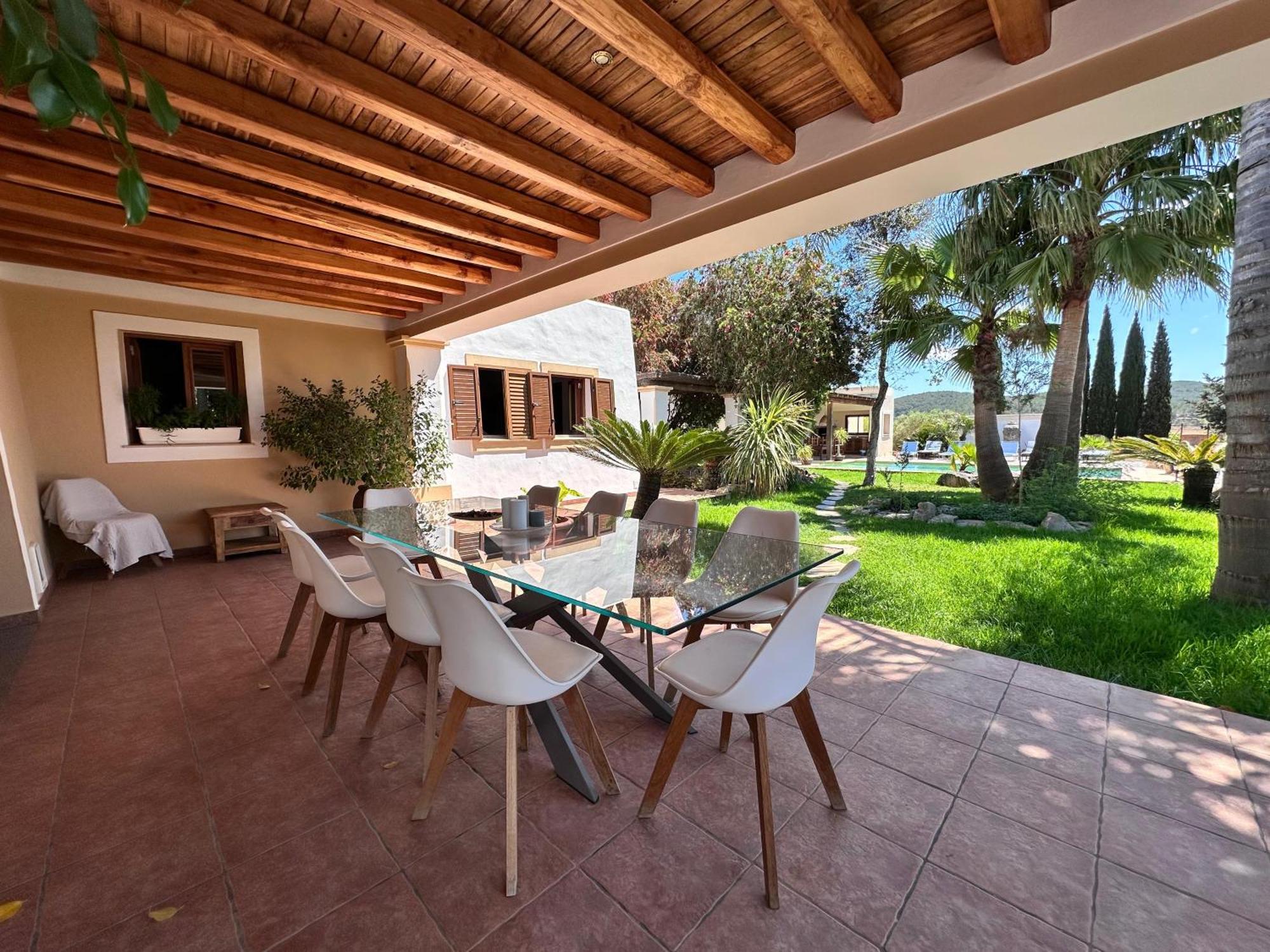 Casa Bet Con Piscina Y Jardin. Holiday home Sant Miquel De Balansat