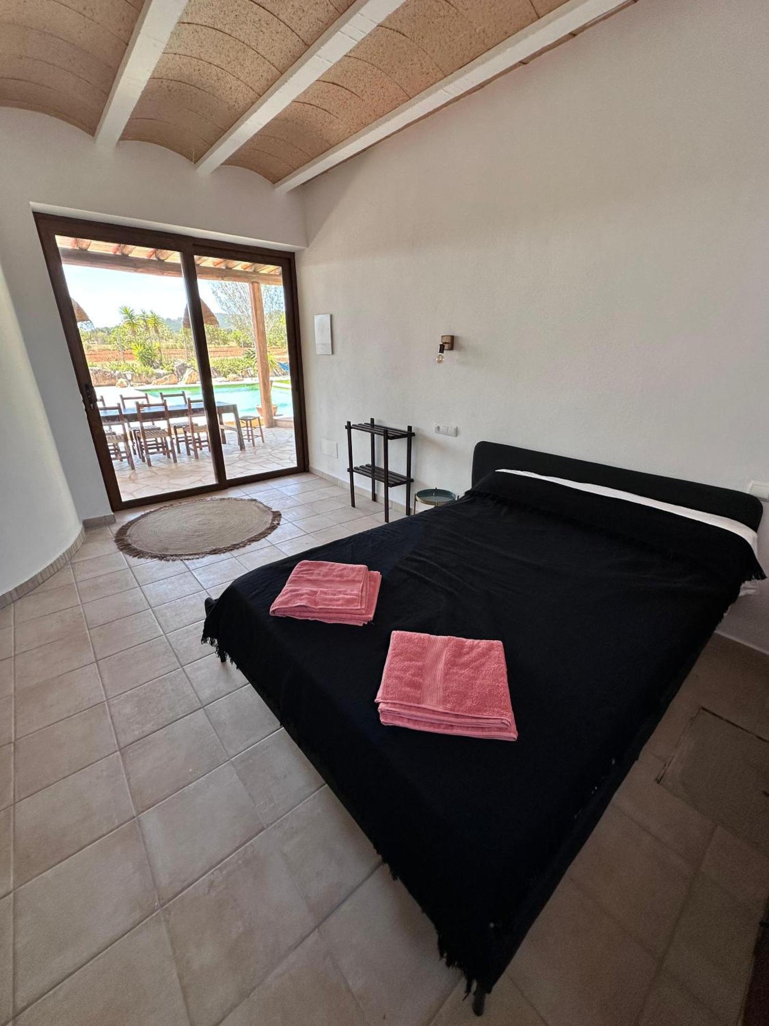 Casa Bet Con Piscina Y Jardin. Sant Miquel de Balansat